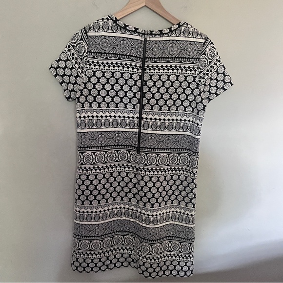 Loft Black & White Textured Geometric Western Aztec Shift Dress - Size Small - Picture 4 of 7
